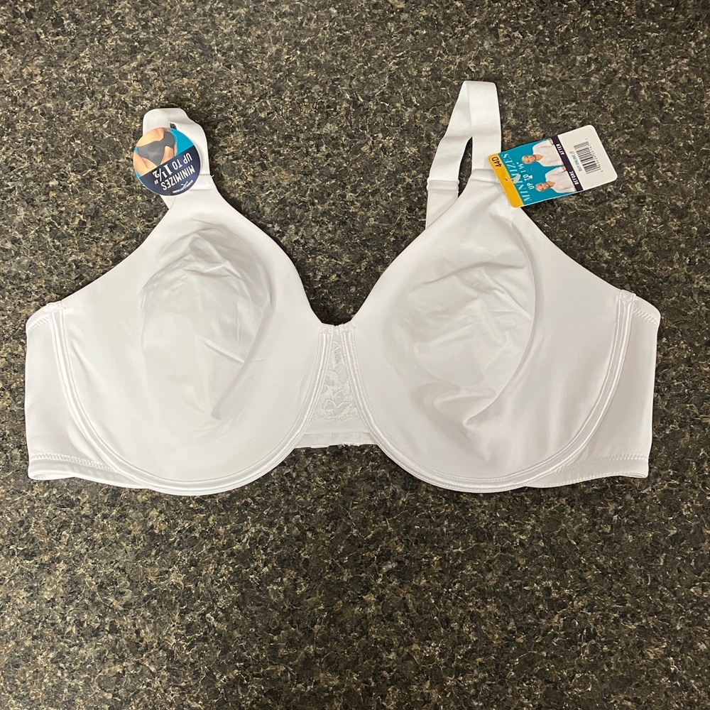 NWT vanity fair white underwire bra 44D style # 76084